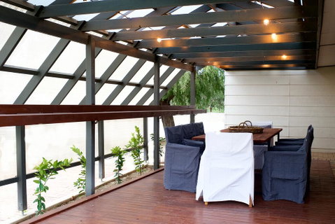 Cirillo Guest House - Accommodation Redcliffe 1