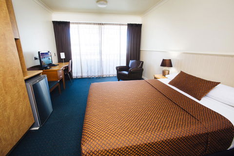 City Oasis Inn - Accommodation Redcliffe 1