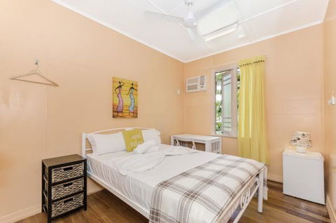 Civic Guesthouse - Accommodation Redcliffe 3