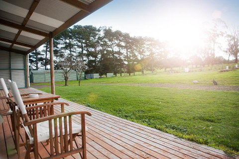 Clarendon Chalets - Accommodation Redcliffe 2