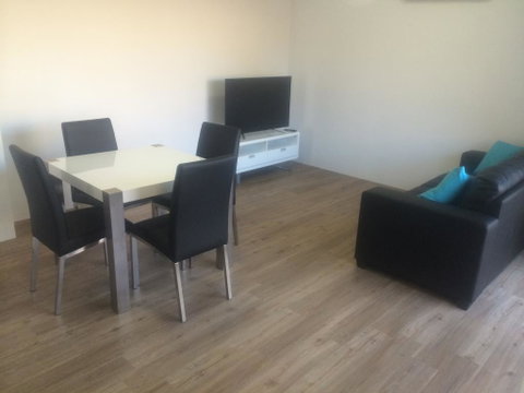 Clearwater Motel Apartments - Accommodation Redcliffe 1