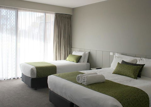 Club Mulwala Resort - Accommodation Redcliffe 2