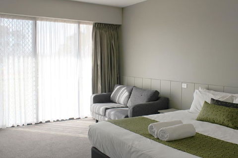 Club Mulwala Resort - Accommodation Redcliffe 1