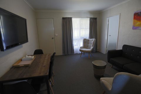 Coachman's Eden - Accommodation Redcliffe 2