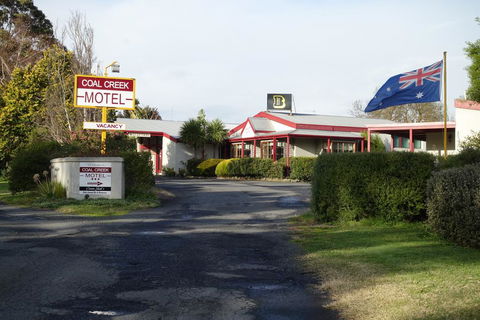 Coal Creek Motel - Accommodation Redcliffe 0