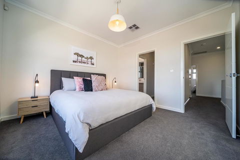 Coast On Clovelly - Close To The Beach - Wifi - Nespresso - Accommodation Redcliffe 1