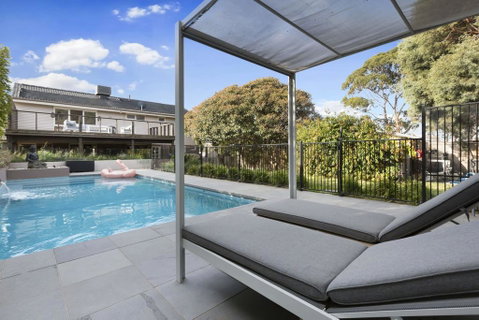 COASTAL CALM - MOUNT MARTHA - Accommodation Redcliffe 0