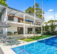 Coastal Luxe in Little Cove Noosa Heads - Accommodation Redcliffe