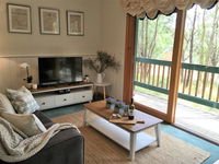 Book Cockatoo Accommodation Vacations Accommodation Redcliffe Accommodation Redcliffe