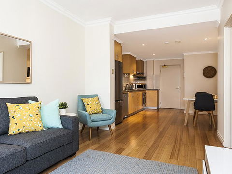 Colin Street Apartment - Accommodation Redcliffe 1
