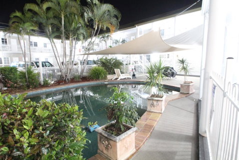 Colonial Rose Motel - Accommodation Redcliffe 1