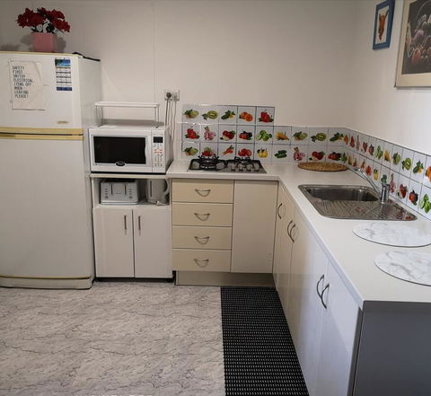 Comfort Inn - Accommodation Redcliffe 2