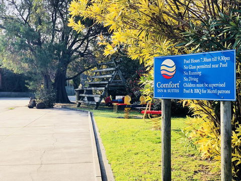 Comfort Inn & Suites Emmanuel - Accommodation Redcliffe 1