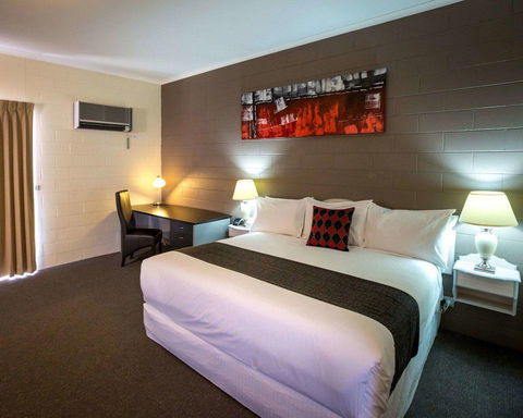 Comfort Inn & Suites King Avenue - Accommodation Redcliffe 1