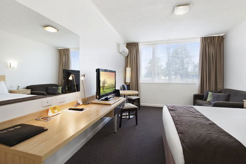 Comfort Inn Capital Horsham - Accommodation Redcliffe 1