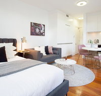 Comfortable Renovated Studio Close To City - Accommodation Redcliffe