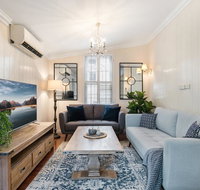 Contemporary Cottage in Perfect Lifestyle Address - Accommodation Redcliffe