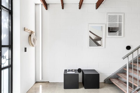 Converted Warehouse City Loft - Accommodation Redcliffe 2
