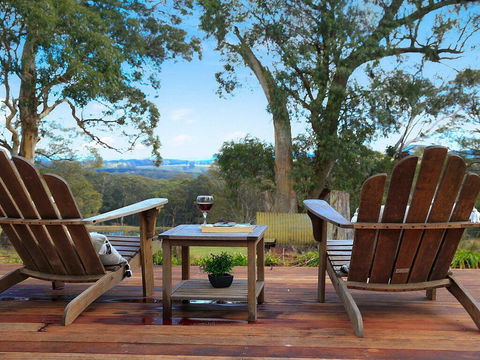 Cooinda - 50 Percent Off Third Night On Weekend - Accommodation Redcliffe 0