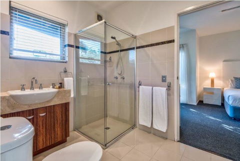 Cooinda Gardens 6 On Hamilton Island - Accommodation Redcliffe 3
