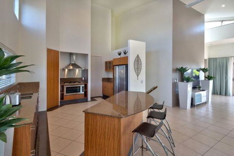 Cooinda Gardens 6 On Hamilton Island - Accommodation Redcliffe 2