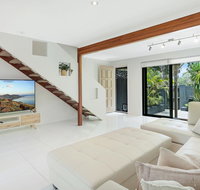 Cool Coastal Chic Noosaville - Accommodation Redcliffe