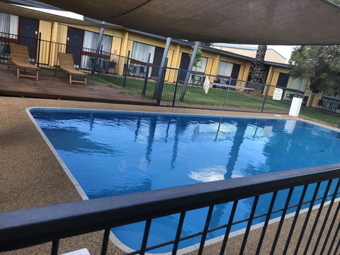 Cootamundra Gardens Motel - Accommodation Redcliffe 1