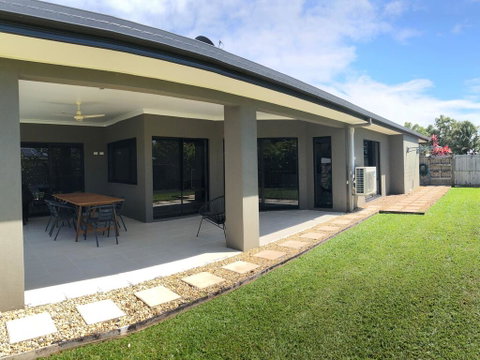 Cooya Beach - Ultimate Tropical Getaway - Accommodation Redcliffe 0