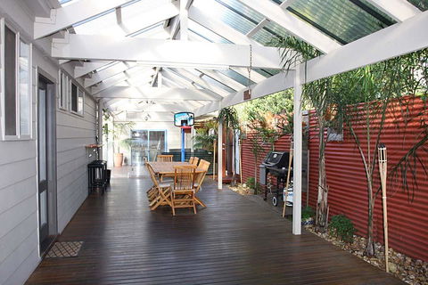 Corsair Breeze - Accommodation Redcliffe 1