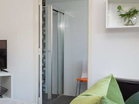 Cosy And Bright Studio Next To Westmead Hospital - Accommodation Redcliffe 0