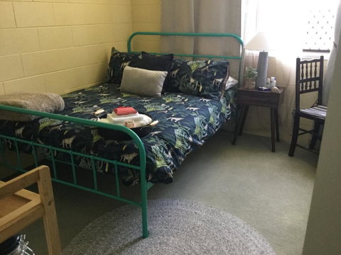Cosy Bed & Breakfast - Accommodation Redcliffe 3