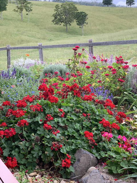 Country Mile Escape - Accommodation Redcliffe 0