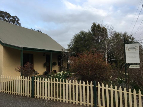 Country Pleasures Bed And Breakfast - Accommodation Redcliffe 0