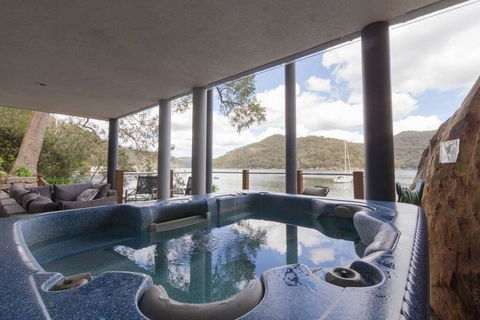 CowanWaters - Accommodation Redcliffe 3