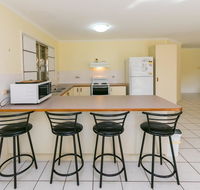 Cozy Family Holiday House - Accommodation Redcliffe