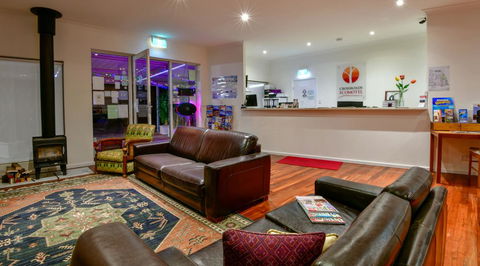 Crossroads Ecomotel - Accommodation Redcliffe 3