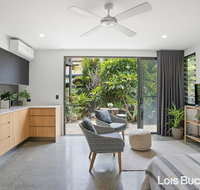 Crows Nest - Accommodation Redcliffe