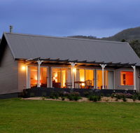 Crystal Creek Meadows - Accommodation Redcliffe