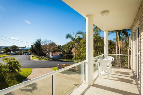Crystal Waters Unit 2 - Accommodation Redcliffe 0