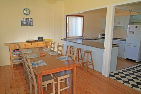 Cudmirrah Reef Cottage - Accommodation Redcliffe 3