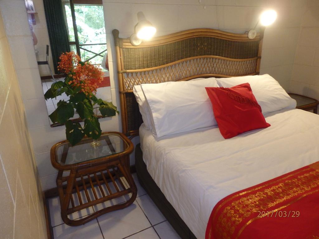 Rocky Point ACT Accommodation Redcliffe
