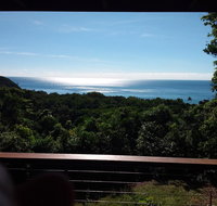 Daintree Oceanview Retreat - holiday home - Accommodation Redcliffe