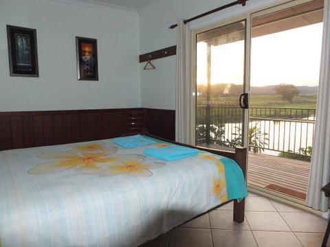 Daintree Riverview Lodges - Accommodation Redcliffe 3