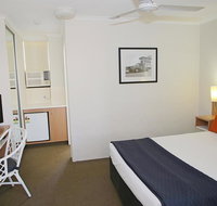 Darcy Arms Hotel Motel - Accommodation Redcliffe