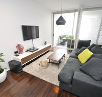 Darlinghurst Self-Contained Modern One-Bedroom Apartment 313 BUR - Accommodation Redcliffe