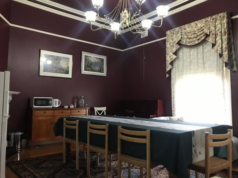 Daylesford Central Motor Inn - Accommodation Redcliffe 0