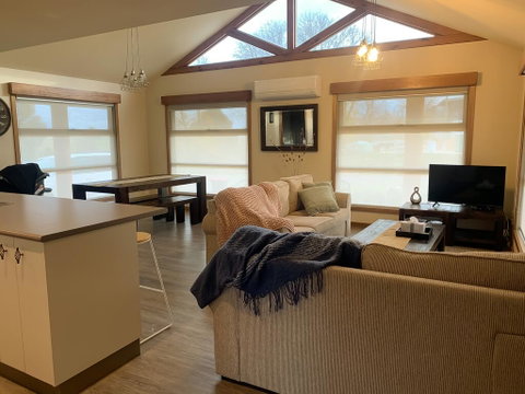 Daysend Cottages - Accommodation Redcliffe 2