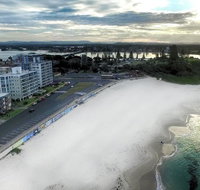 Debra Court 6 - Accommodation Redcliffe