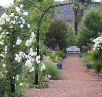Delderfield Cottages - Accommodation Redcliffe