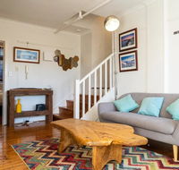 Delightful 3 Bedroom Apartment near Chapel Street in St Kilda - Accommodation Redcliffe